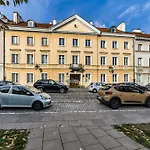 Old Town - Location, Nearby River - By Rentujemy