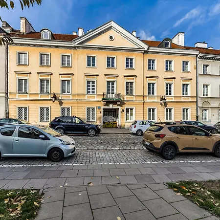 Old Town - Location, Nearby River - By Rentujemy