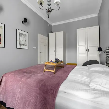 Old Town - Location, Nearby River - By Rentujemy *