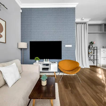 Old Town - Location, Nearby River - By Rentujemy Apartment *