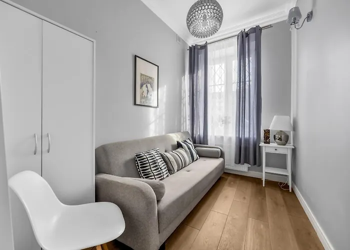 Old Town - Location, Nearby River - By Rentujemy * Warsaw