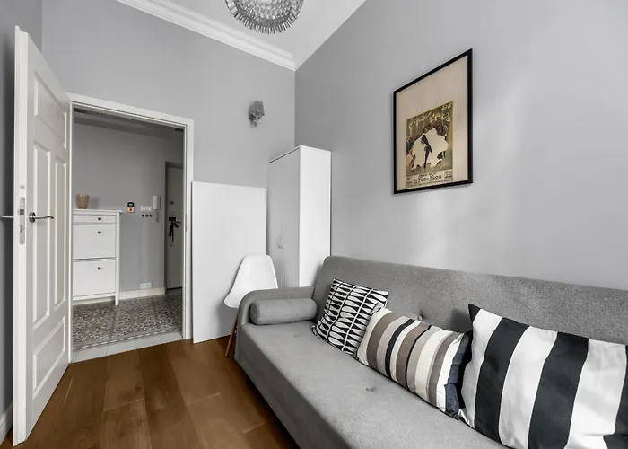 Apartment Old Town - Location, Nearby River - By Rentujemy *