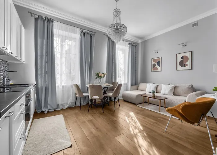 Old Town - Location, Nearby River - By Rentujemy Apartment