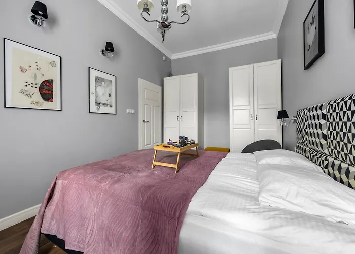 Old Town - Location, Nearby River - By Rentujemy *